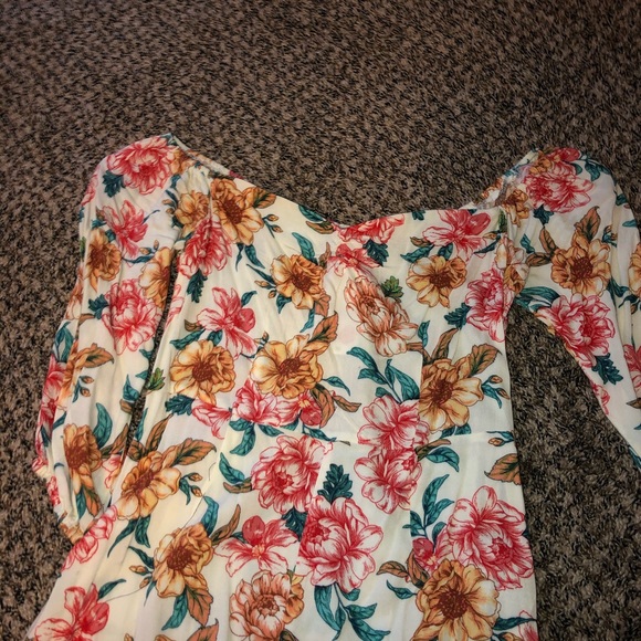 Forever 21 shorts romper - Picture 2 of 4